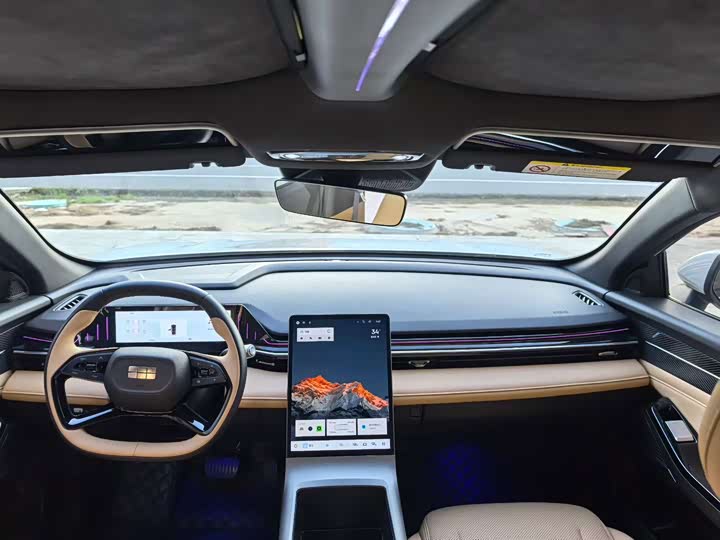 Geely Galaxy L6, 2023 — фото 6 из 9