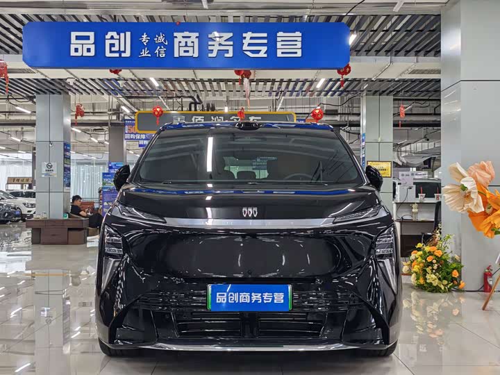 Buick OMPV, 2025 — фото 2 из 9