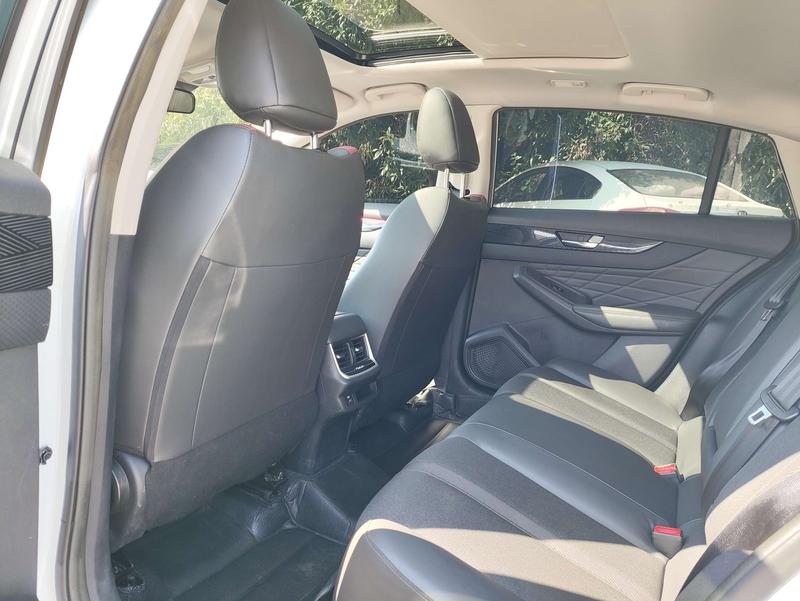 Dongfeng Aeolus Yixuan Max, 2022 — фото 8 из 10