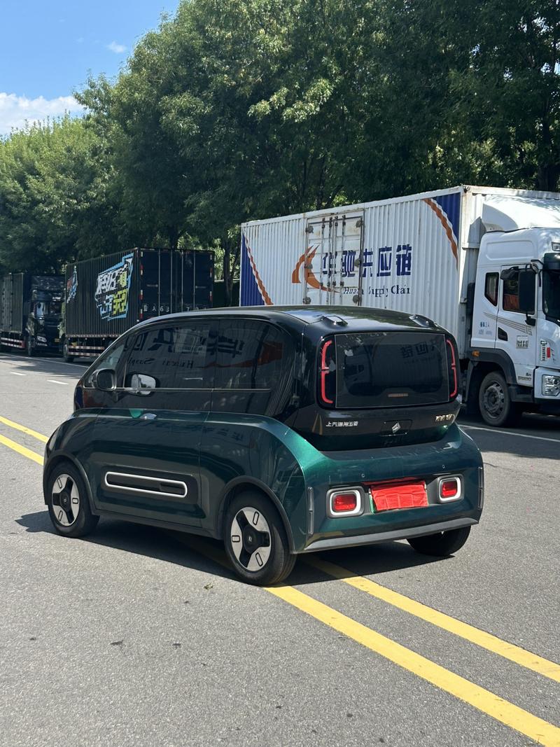 Baojun KiWi EV, 2022 — фото 4 из 9