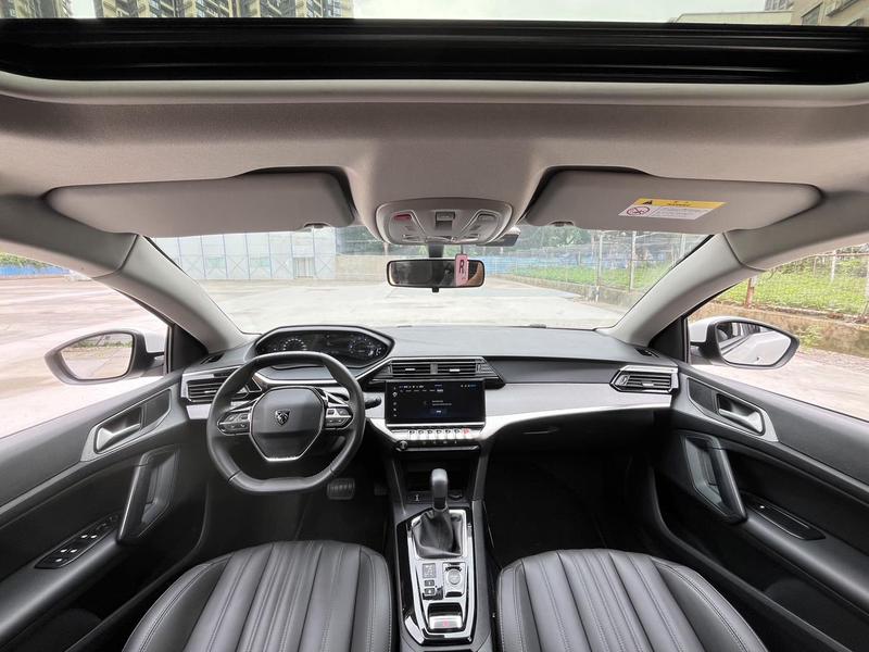 Peugeot 408, 2022 — фото 8 из 11