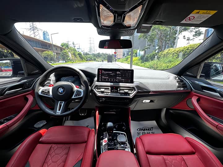 BMW X4 M, 2022 — фото 8 из 9