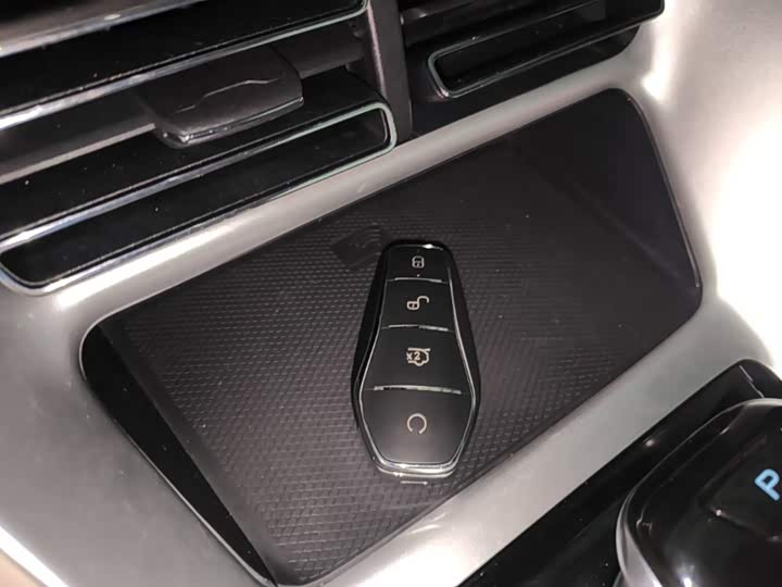 BYD Song Pro Hybrid, 2024 — фото 9 из 9
