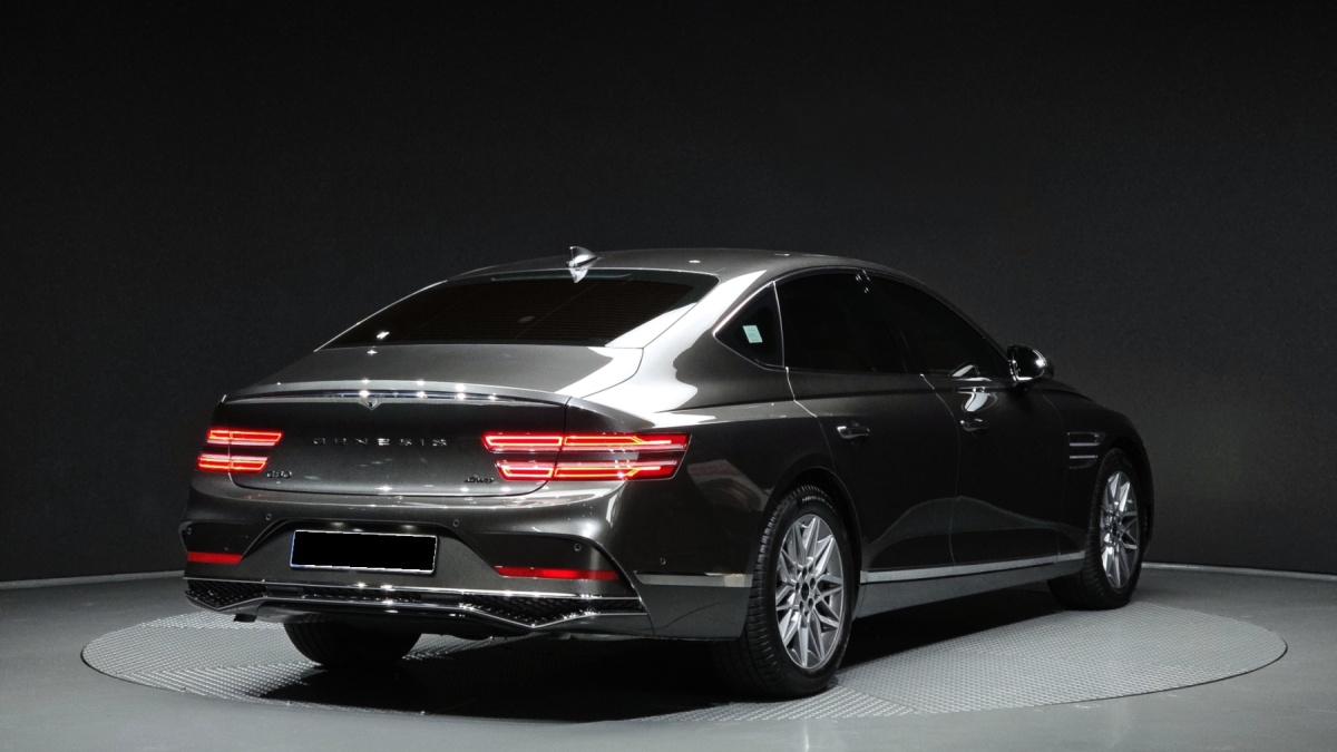 Genesis G80, 2025 — фото 2 из 12