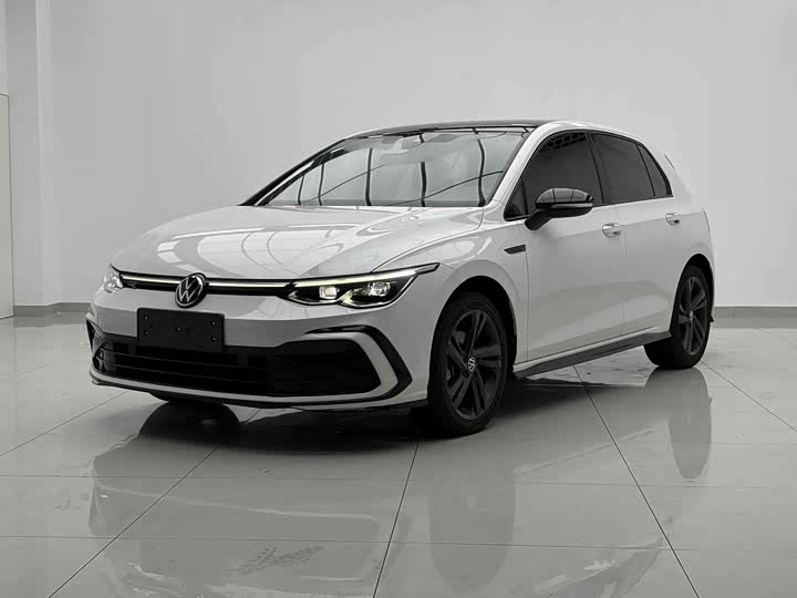 Volkswagen Golf, 2022 — купить в Санкт-Петербурге под ключ