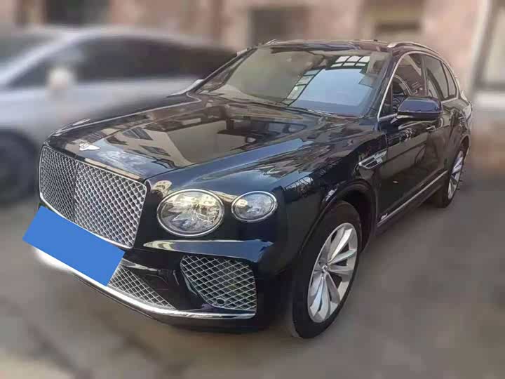 Bentley Bentayga Hybrid, 2022 — фото 3 из 9