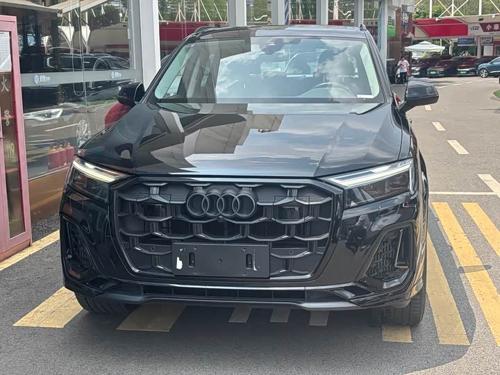 Audi Q7, 2025 — фото 2 из 9