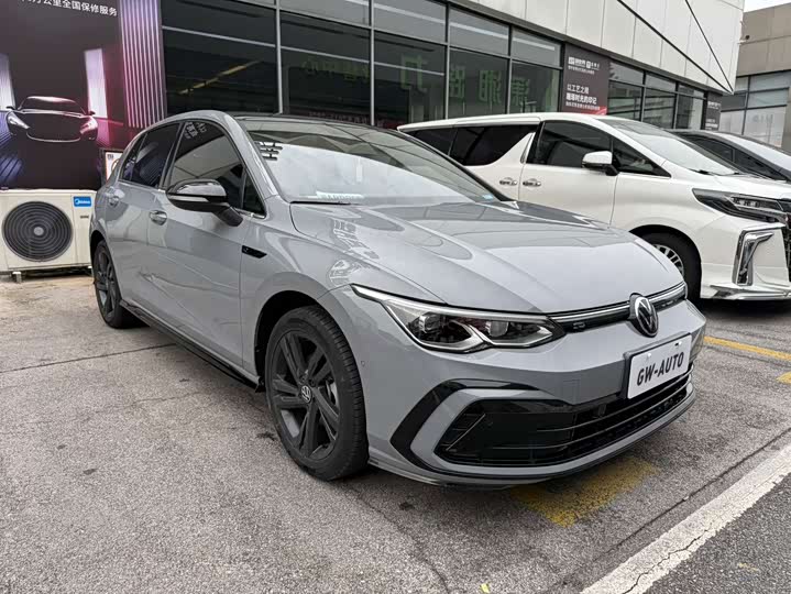 Volkswagen Golf, 2023 — купить в Липецке под ключ
