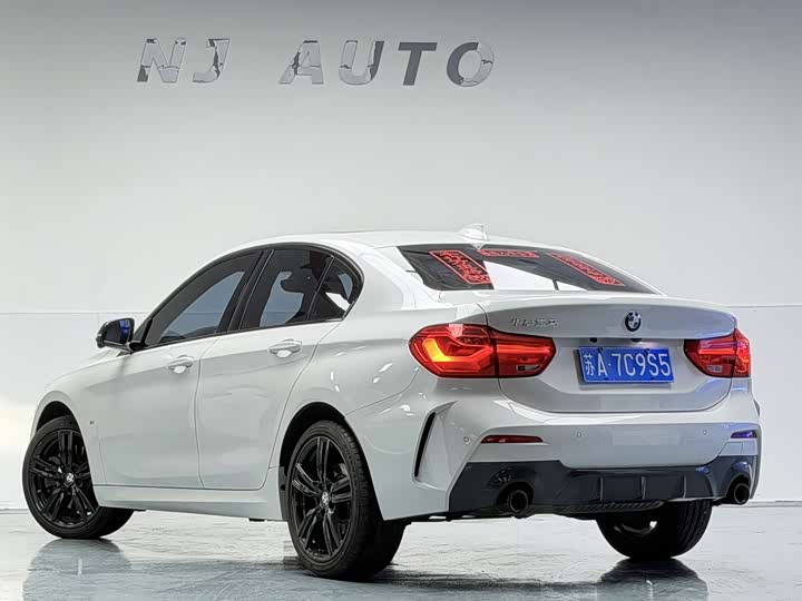 BMW 1 Series, 2022 — фото 4 из 9