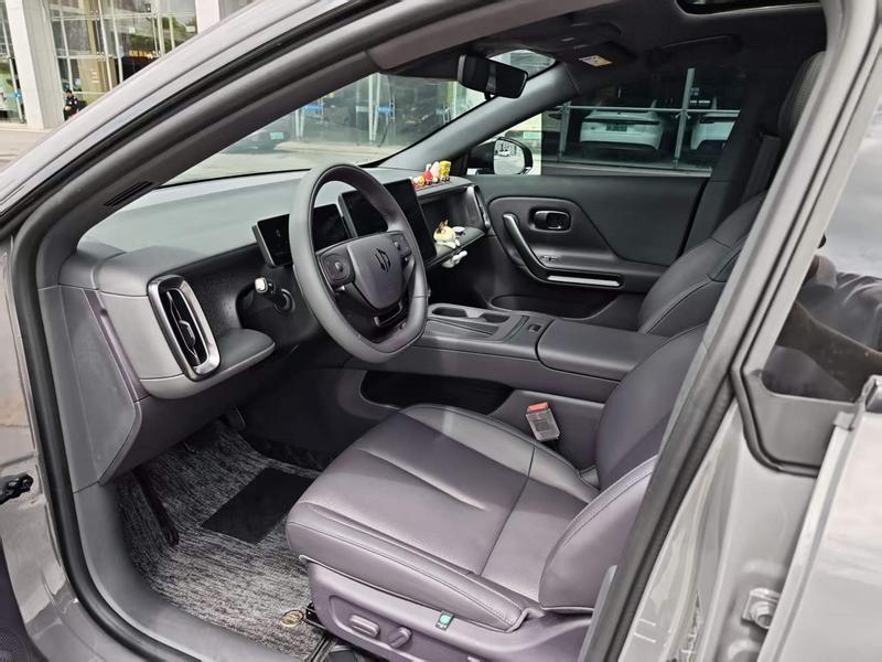 Leapmotor Lafa5, 2025 — фото 11 из 12