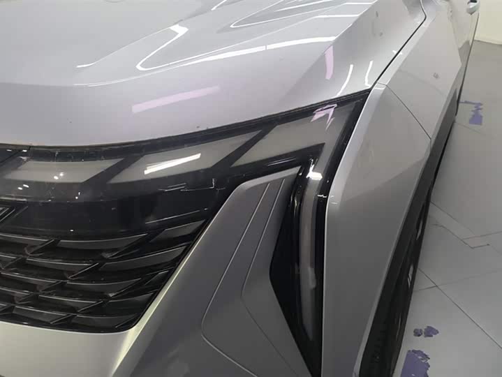 Geely Atlas L, 2024 — фото 5 из 9