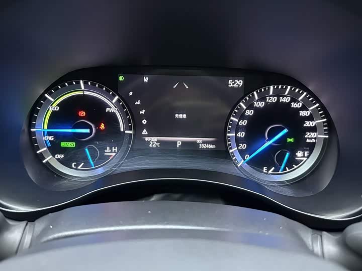 Toyota Crown Kluger, 2024 — фото 8 из 9