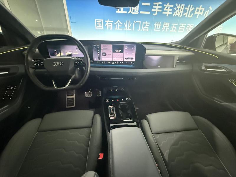 Audi Q6L e-tron, 2025 — фото 12 из 12