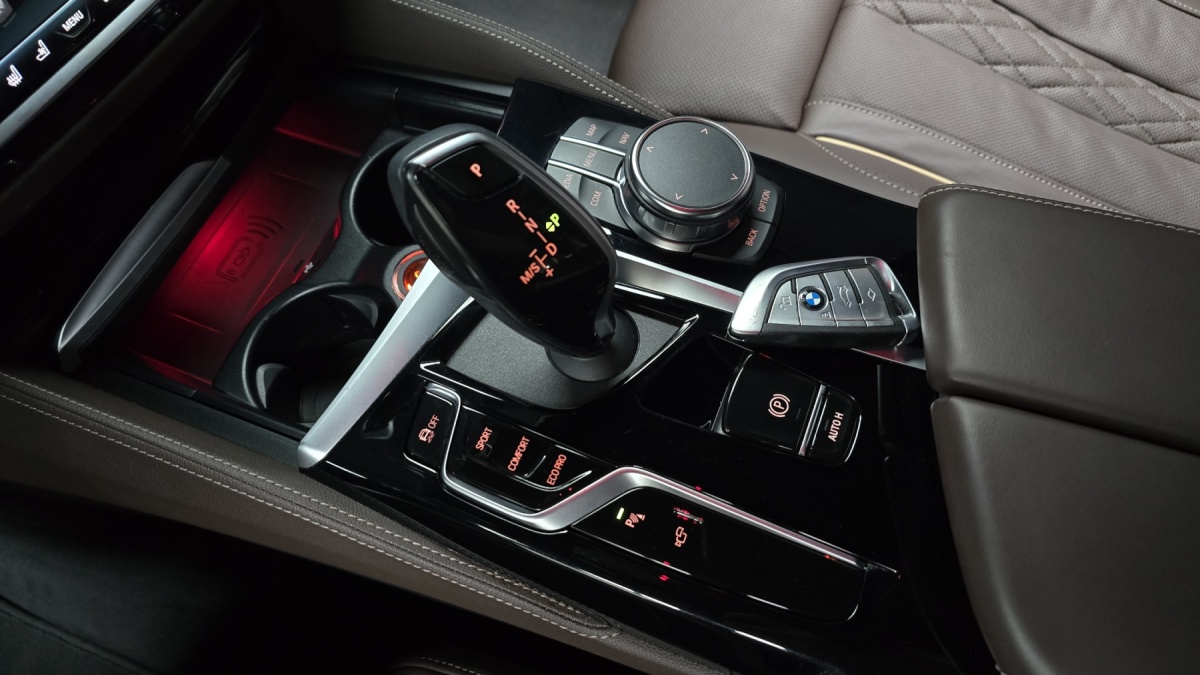 BMW 5 Series, 2023 — фото 9 из 12