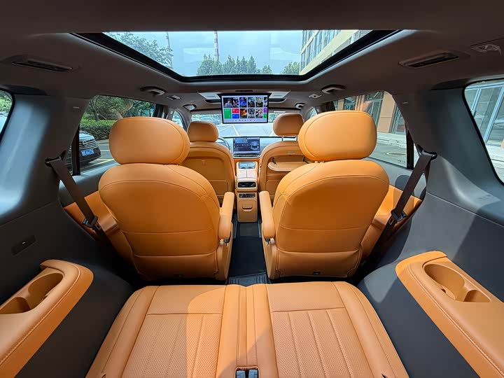 Dongfeng Yipai eπ 008, 2025 — фото 8 из 9