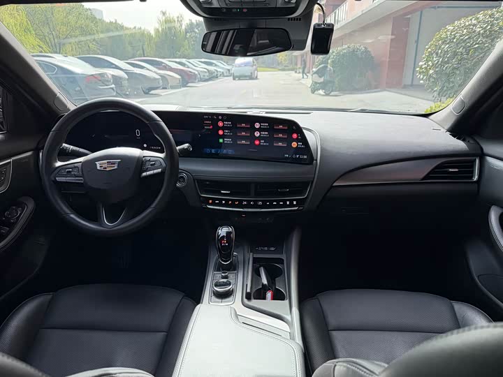 Cadillac CT5, 2024 — фото 6 из 9