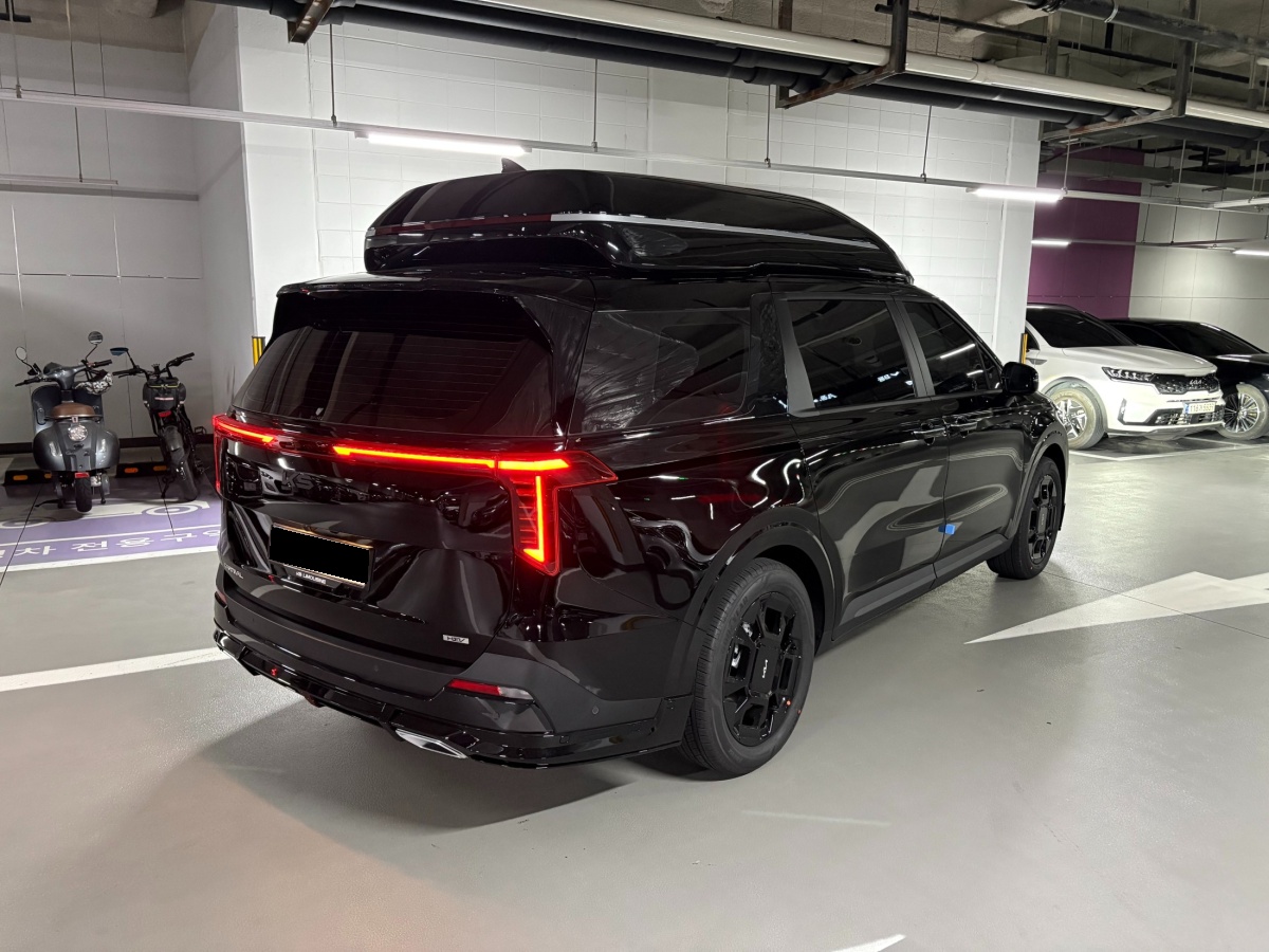 Kia Carnival, 2026 — фото 4 из 12