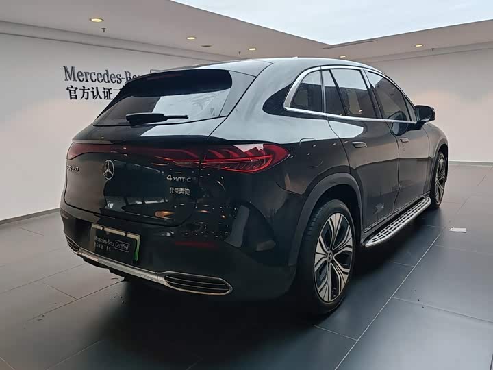 Mercedes-Benz EQE SUV, 2023 — фото 3 из 9