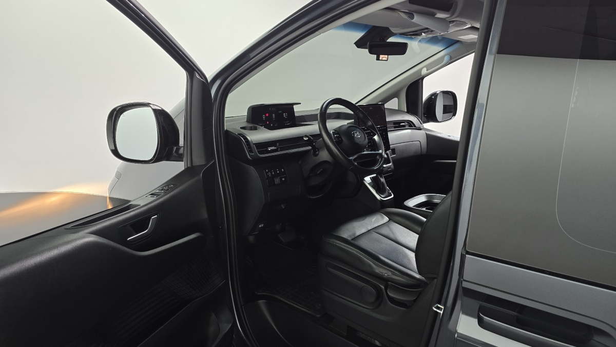 Hyundai Staria, 2021 — фото 9 из 12