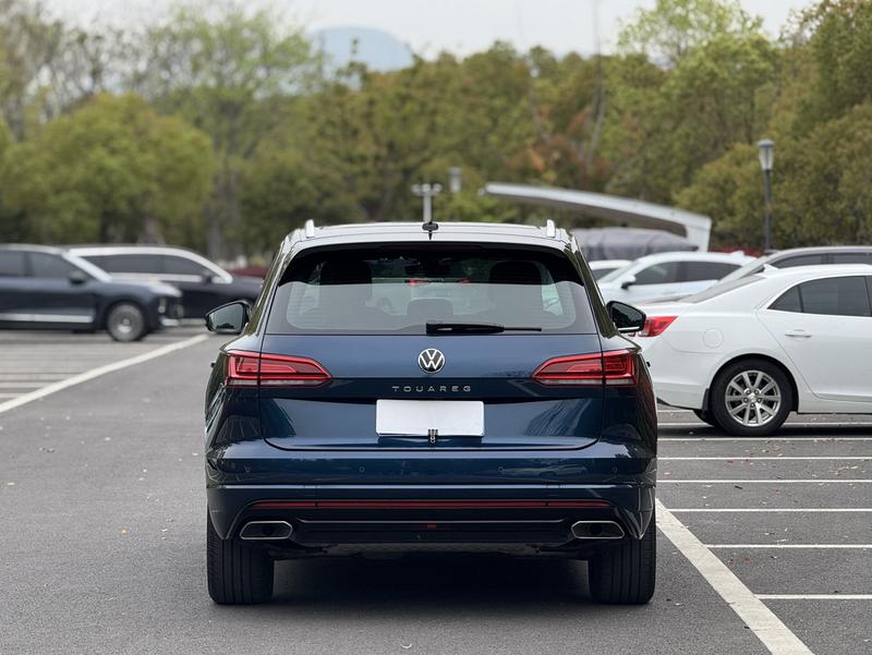 Volkswagen Touareg, 2022 — фото 5 из 12