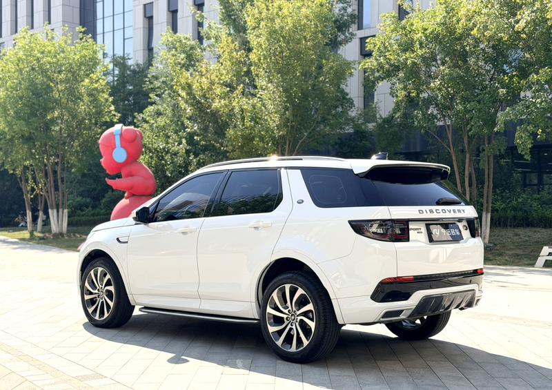 Land Rover Discovery Sport, 2023 — фото 4 из 12