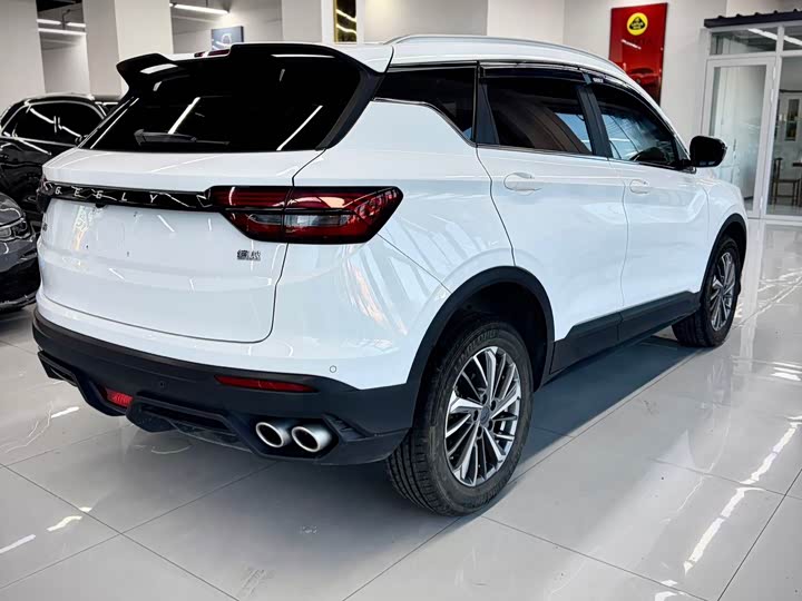Geely Coolray, 2021 — фото 6 из 9