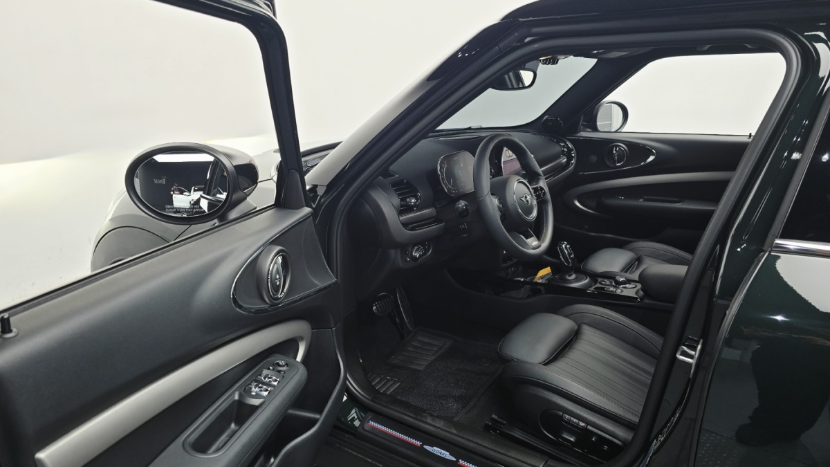 Mini Clubman, 2023 — фото 9 из 12