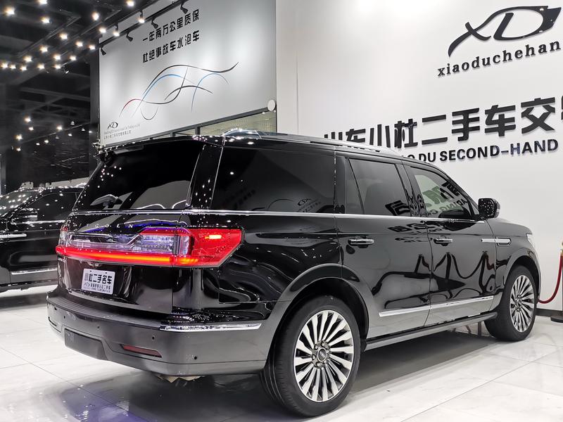 Lincoln Navigator, 2021 — фото 6 из 12