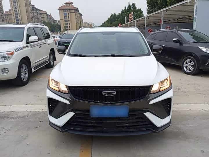 Geely Coolray, 2024 — фото 3 из 9