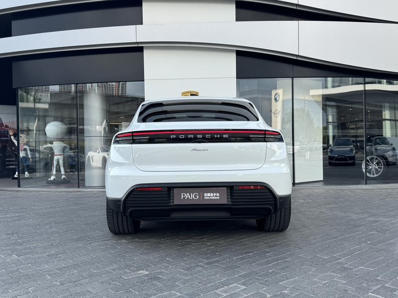 Porsche Macan EV, 2025 — фото 6 из 12