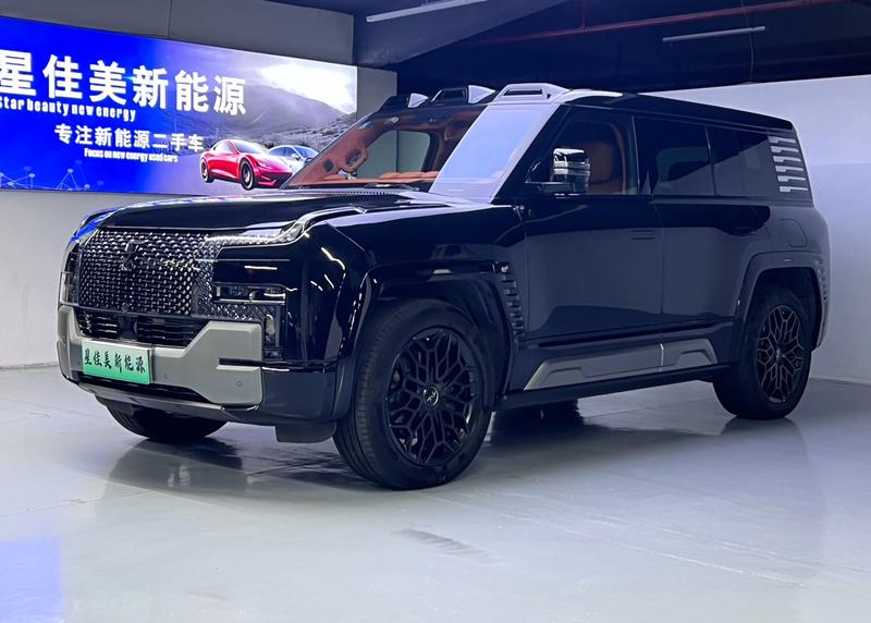 BYD Yangwang U8, 2023 — купить в Костроме под ключ