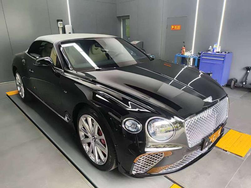 Bentley Continental GT, 2021 — фото 2 из 6