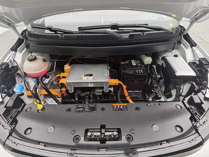 Geely Geometry E Firefly, 2023 — фото 6 из 9