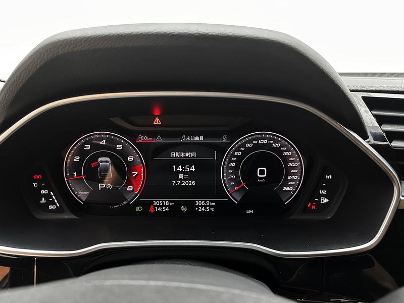 Audi Q3 Sportback, 2023 — фото 10 из 12