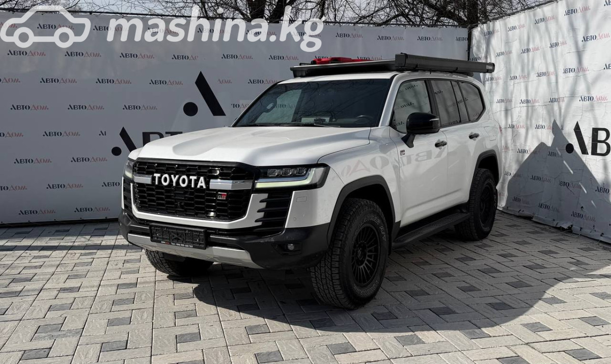 Toyota Land Cruiser, 2023 — фото 2 из 6