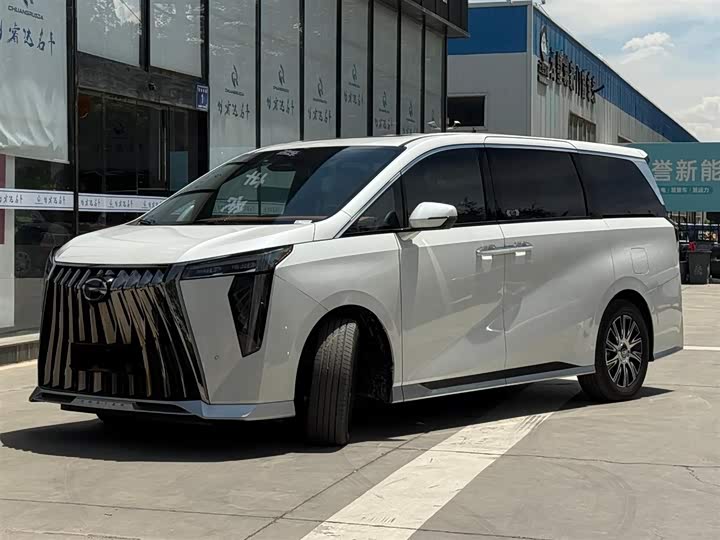 GAC Trumpchi M8 Hybrid, 2026 — купить в Санкт-Петербурге под ключ