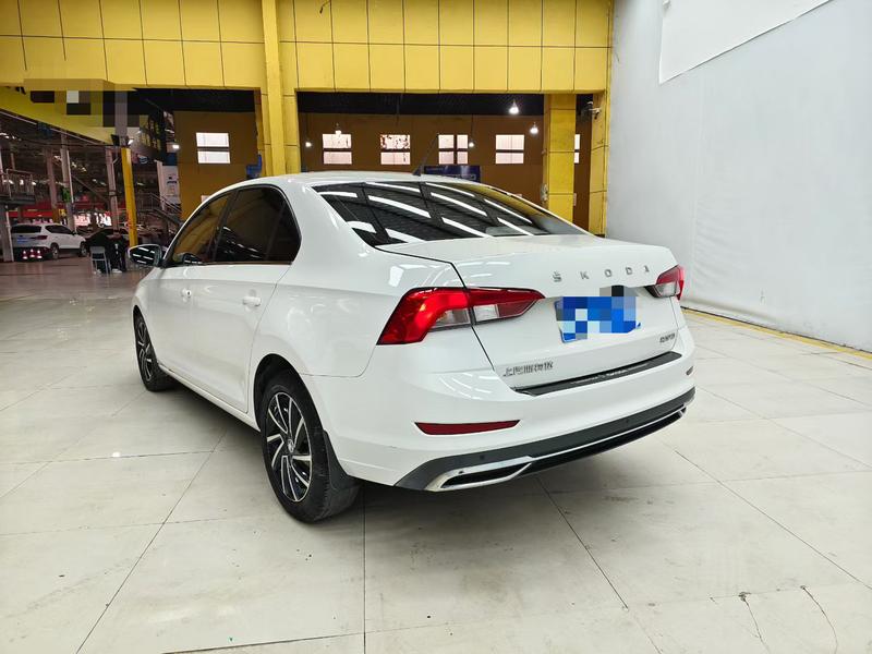Skoda Rapid, 2022 — фото 4 из 10