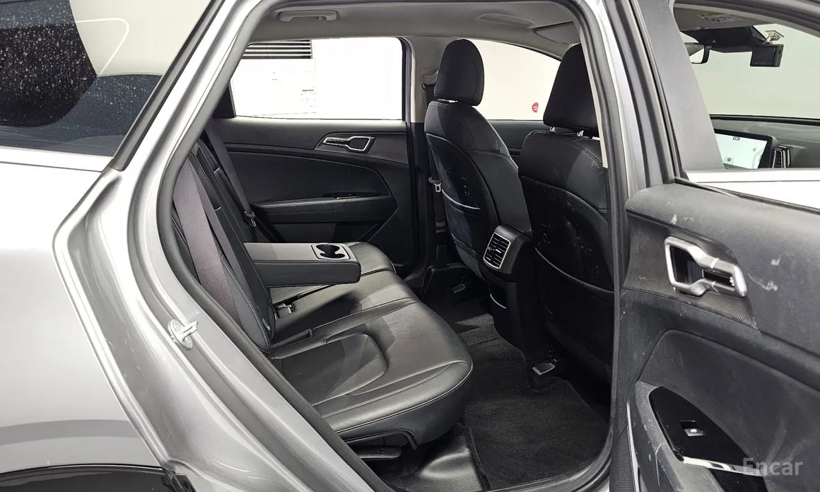 Kia Sportage, 2022 — фото 11 из 12