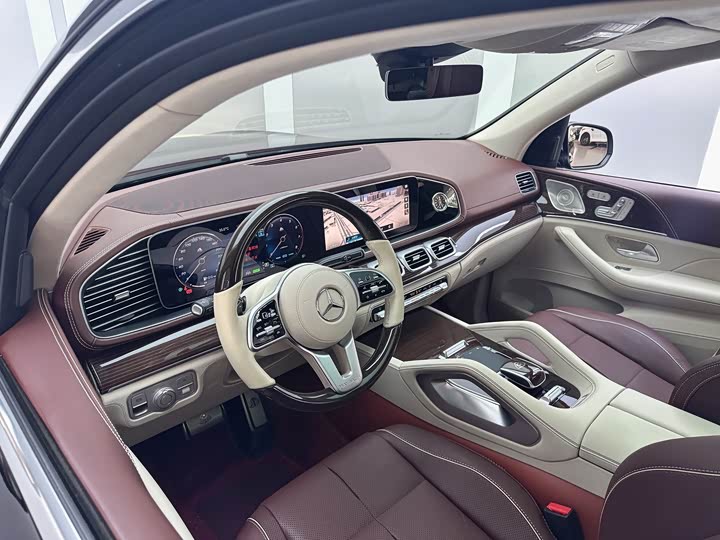 Mercedes-Benz Maybach GLS, 2023 — фото 4 из 9
