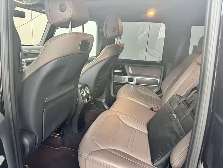 Mercedes-Benz G-Class, 2023 — фото 3 из 5