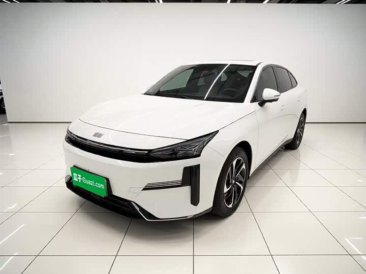 Geely Galaxy L6, 2024 — фото 2 из 9