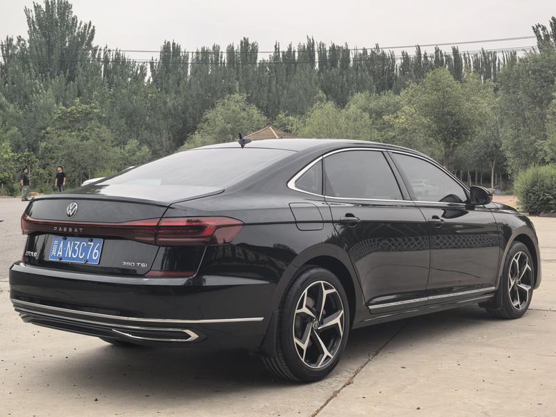 Volkswagen Passat, 2025 — фото 6 из 10