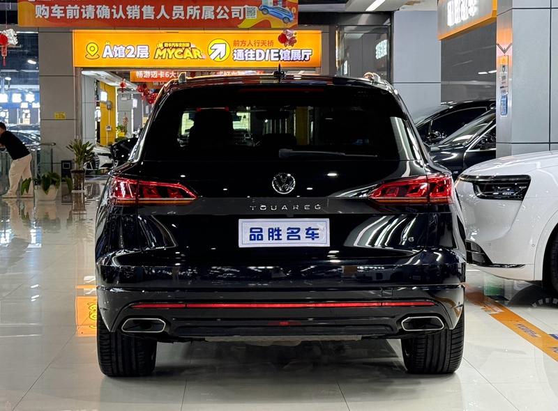 Volkswagen Touareg, 2022 — фото 4 из 10