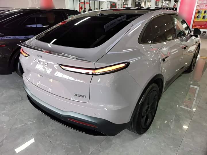 Nio Onvo L60, 2024 — фото 7 из 9
