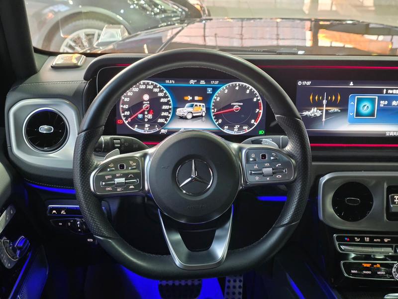 Mercedes-Benz G-Class, 2023 — фото 9 из 12