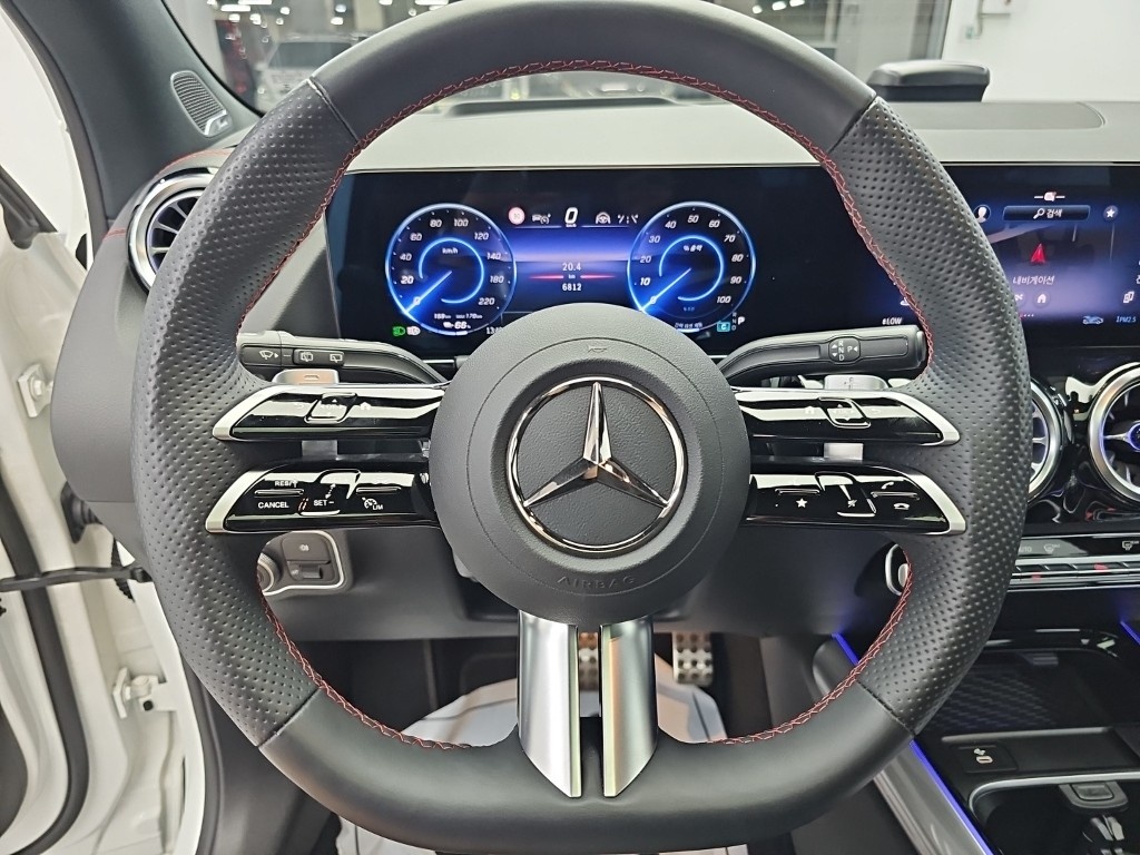 Mercedes-Benz EQA, 2025 — фото 9 из 12