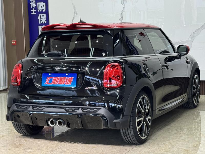 Mini Mini JCW, 2022 — фото 6 из 12
