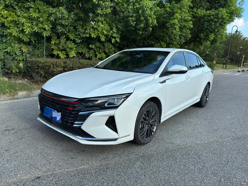 Dongfeng Aeolus Yixuan Max, 2022 — купить в Казани под ключ