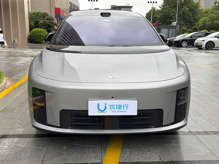 LiXiang i8, 2025 — фото 2 из 9
