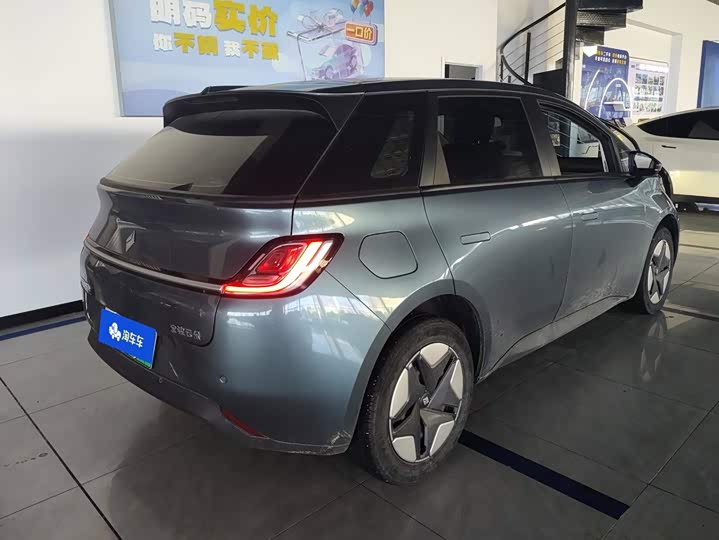 Baojun Yunduo, 2023 — фото 3 из 9